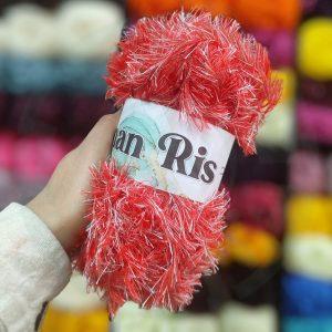 کاموا یوموش رنگ قرمز اسپرت (100گرمی)
