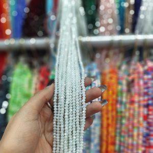 مهره کریستال تراش سایز 4 رنگ سفید مات هفت رنگ (ریسه ای)