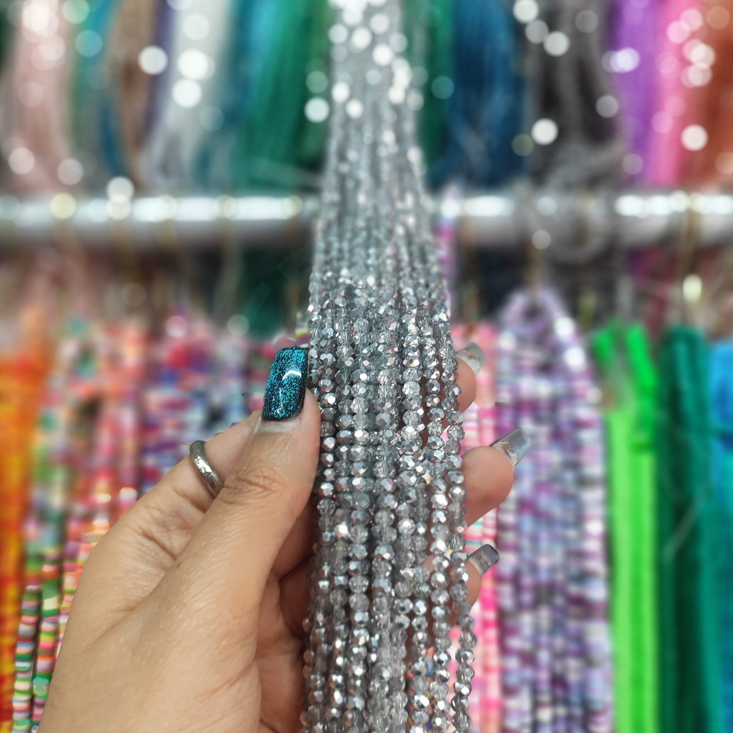 مهره کریستال تراش سایز 4 رنگ نقره ای (ریسه ای)