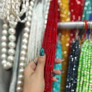 مهره کریستال تراش سایز 4 رنگ قرمز یاقوتی مات (ریسه ای)