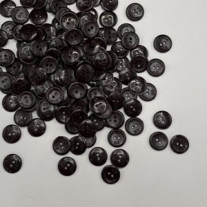 دکمه دوسوراخ قهوه ای سایز 28 (بسته500عددی)