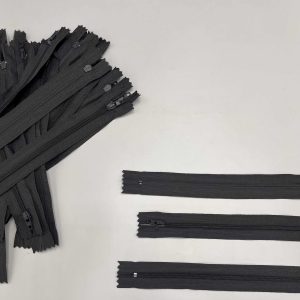 زیپ 20سانت معمولی دنده 3 رنگ طوسی تیره کد 301 (بسته100عددی)